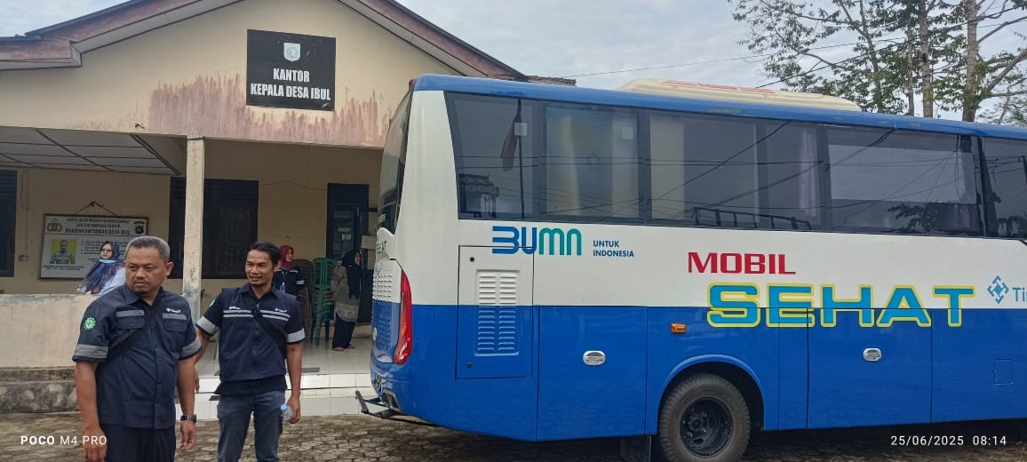 Mobil Sehat PT Timah Datangi Desa Ibul, Ratusan Warga Antusias Bisa Berobat Gratis dan Lebih Dekat